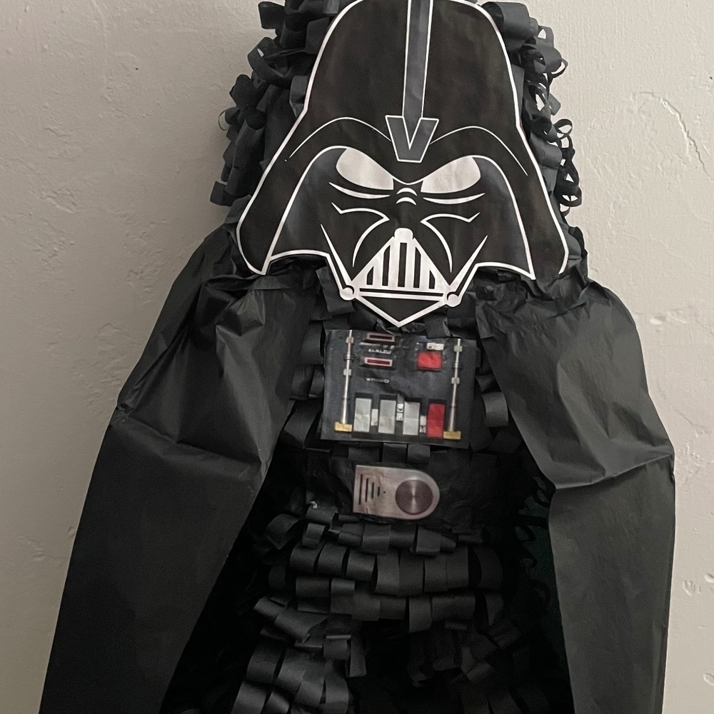 Star Wars Darth Vader Piñata